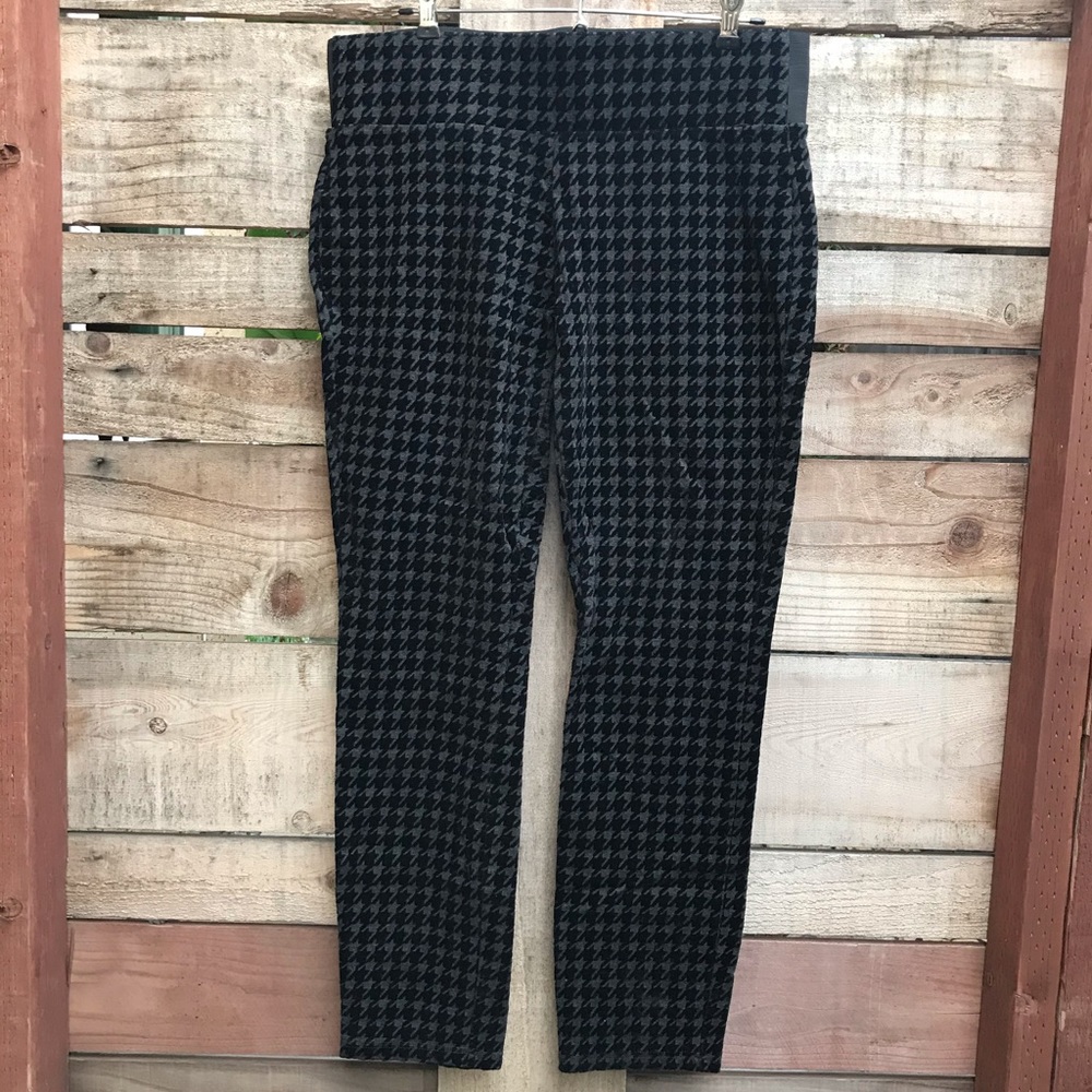 Black & Gray Pants Houndstooth